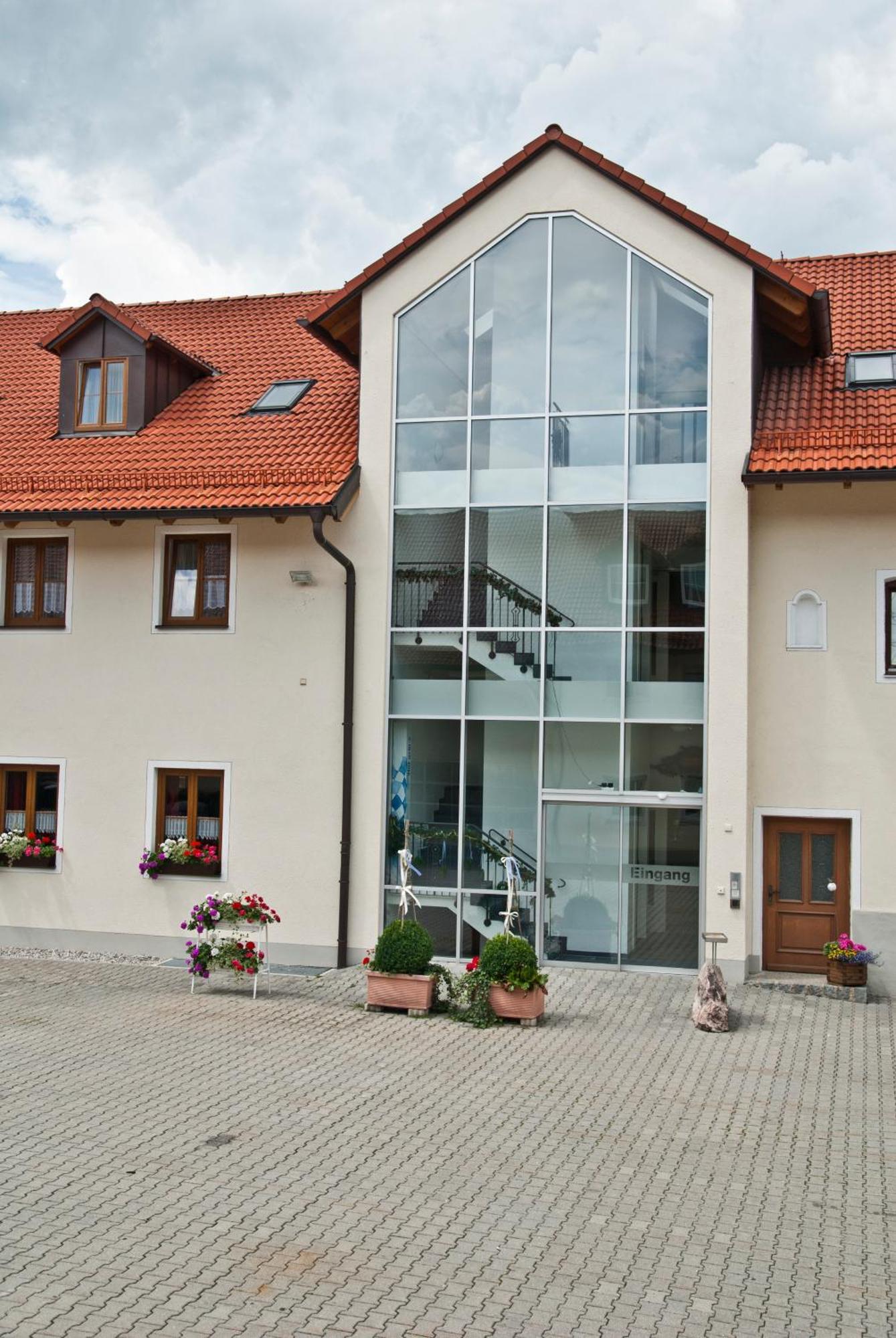 Gasthof Stocker Landsham Dış mekan fotoğraf